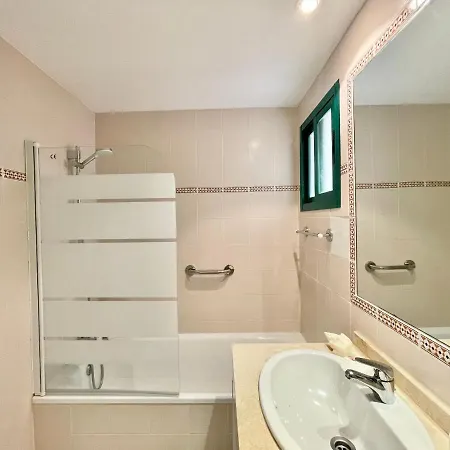 Apartment La Concha - Eaw Homes *